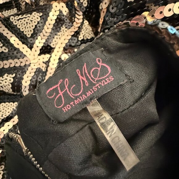 HOTMIAMISTYLES gold,black& creme colored sequins long sleeved high neck ROMPER - Picture 2 of 9